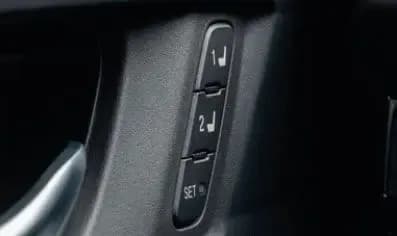 Honda Accord HEV Power seat height adjustment