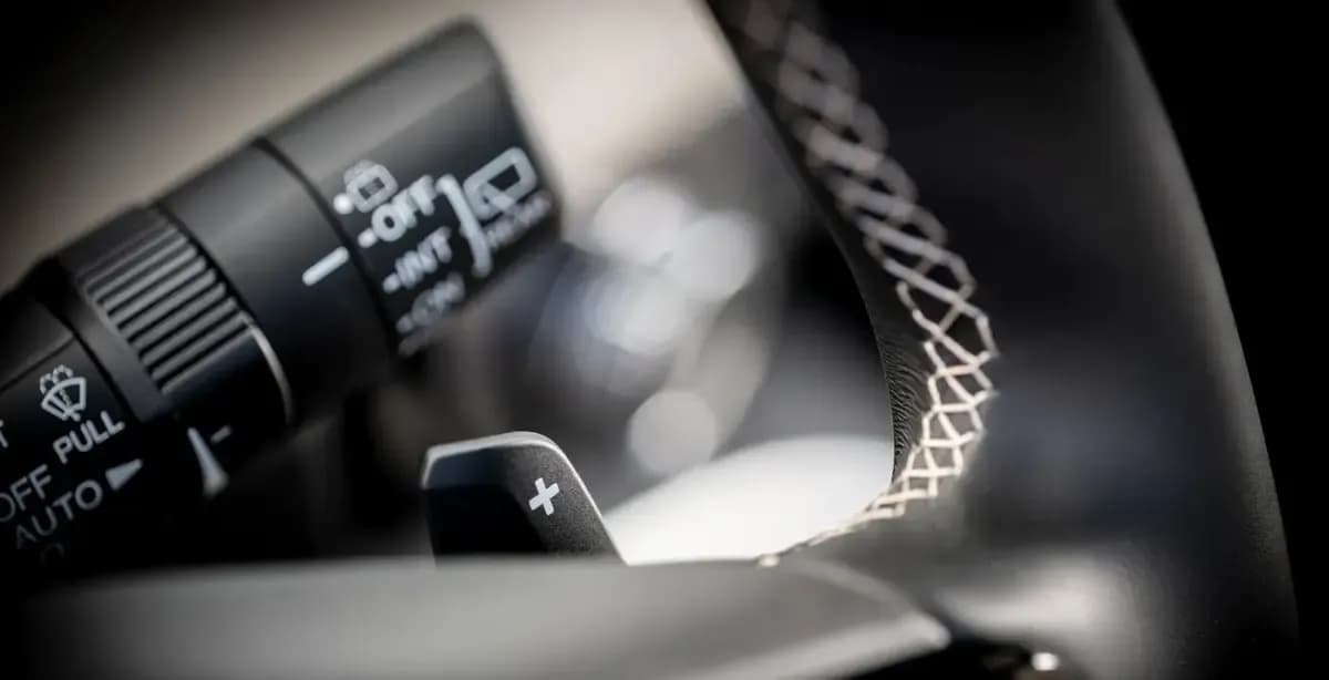 Honda HR-V PADDLE SHIFTERS