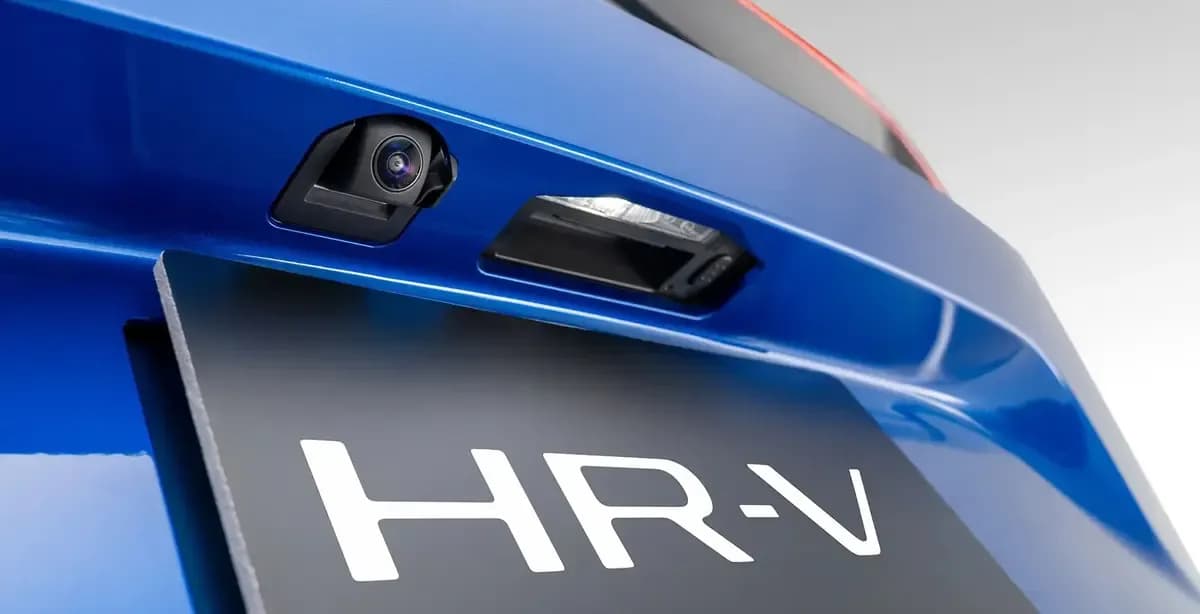 Honda HR-V WIDE REAR-VIEW CAMERA